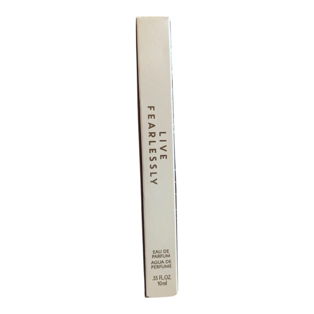 NWT Mary Kay Travel Live Fearlessly Eau de Parfum